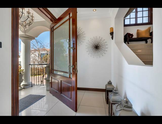 4 BEDROOM HOUSE FOR SALE IN HYDE PARK